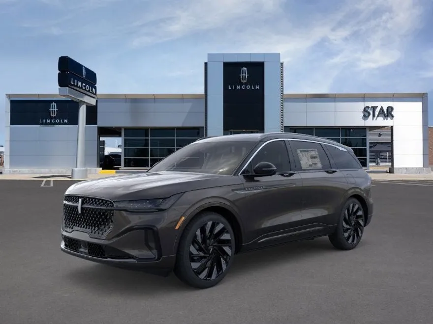 2025 Lincoln Nautilus Black Label photo 1