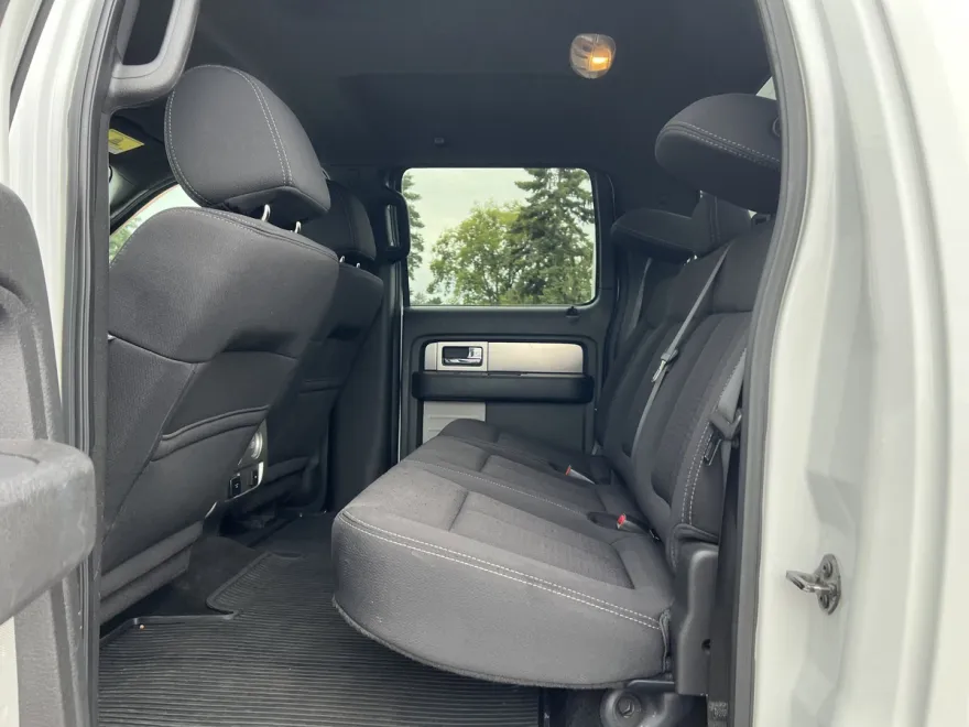 2013 Ford F-150 XL photo 1