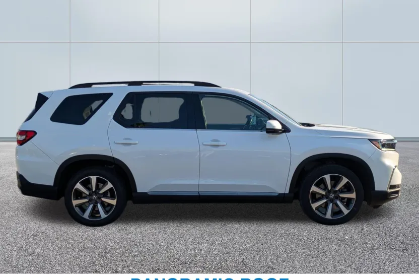 2023 Honda Pilot Elite photo 1
