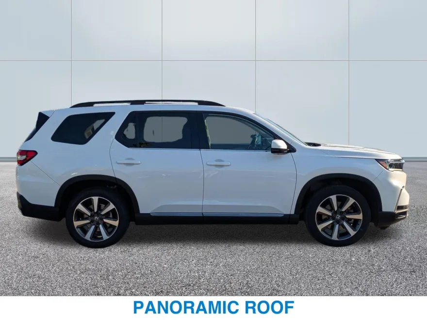 2023 Honda Pilot Elite photo 1