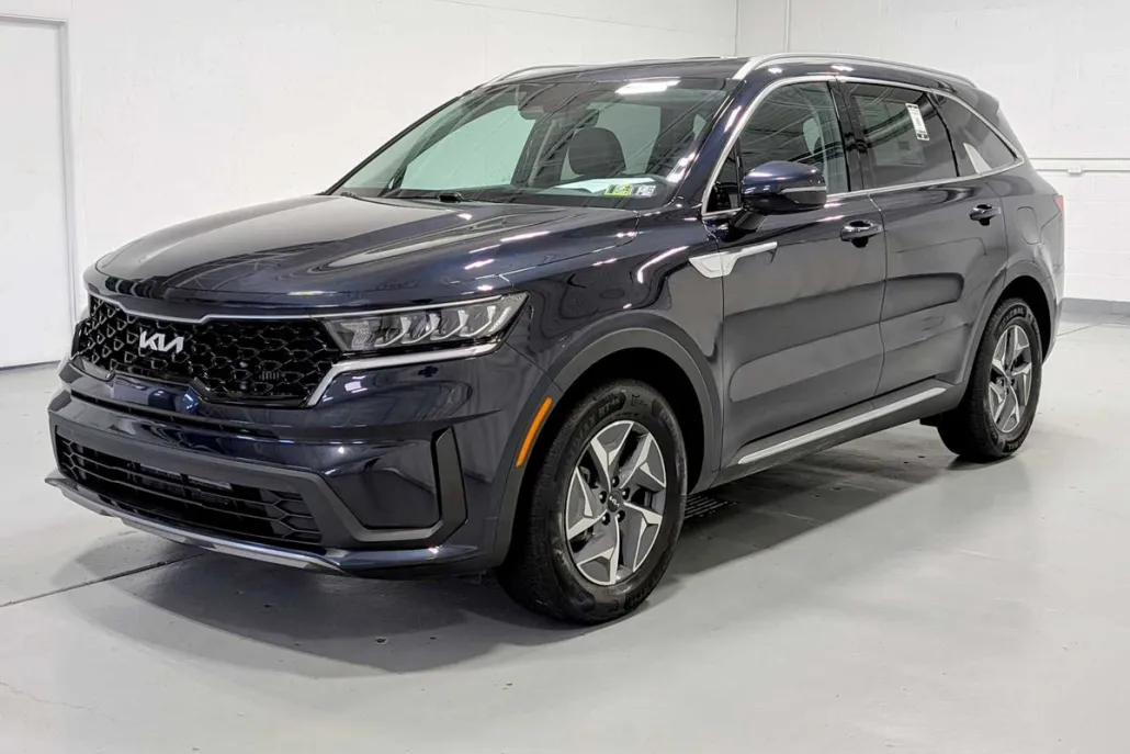 2022 Kia Sorento Hybrid S photo 1