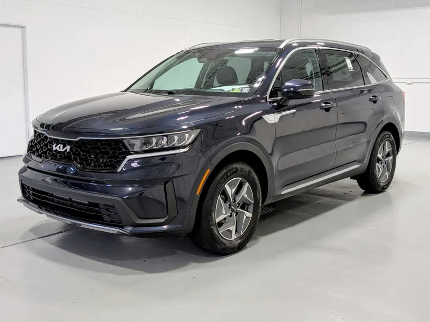 2022 Kia Sorento Hybrid S photo 1