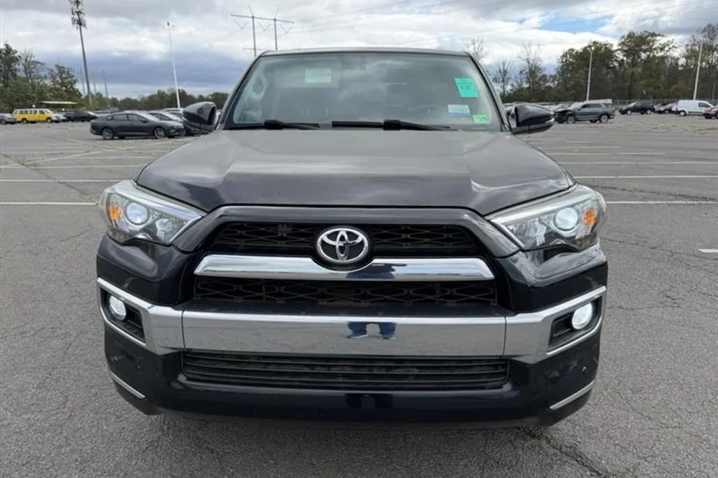 2019 Toyota 4Runner Limited 4WD photo 1