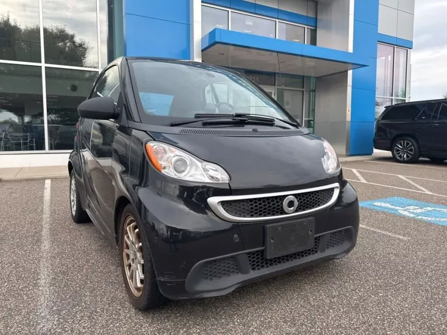 2013 Smart Fortwo Electric Drive photo 2