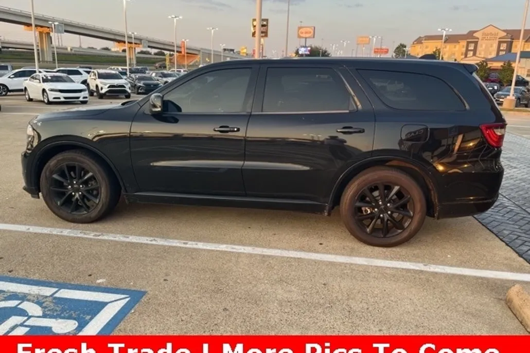 2017 Dodge Durango R/T photo 1