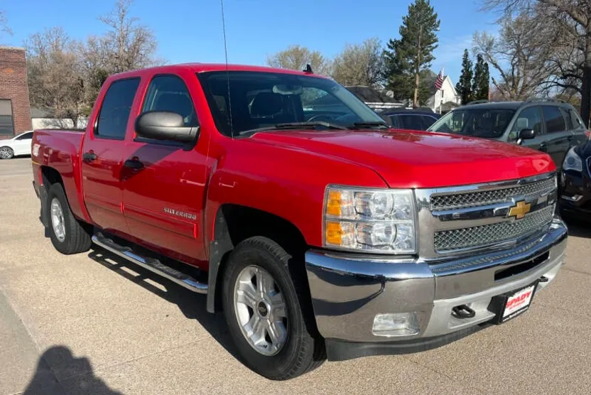 2013 Chevrolet Silverado 1500 LT photo 1