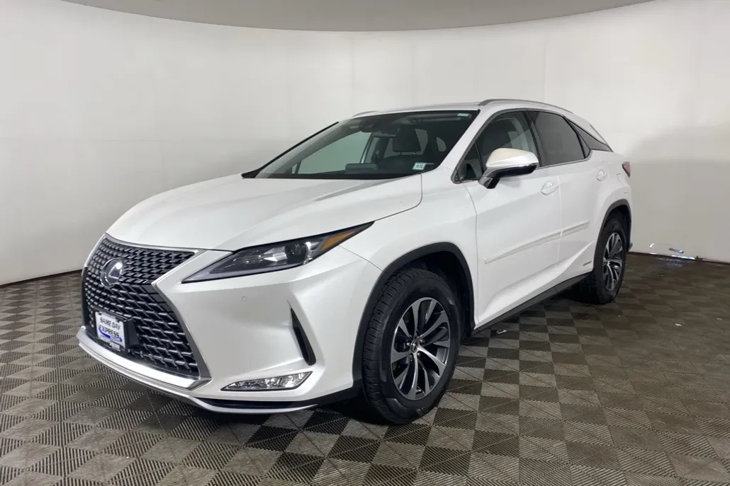 2022 Lexus RX 450h photo 1