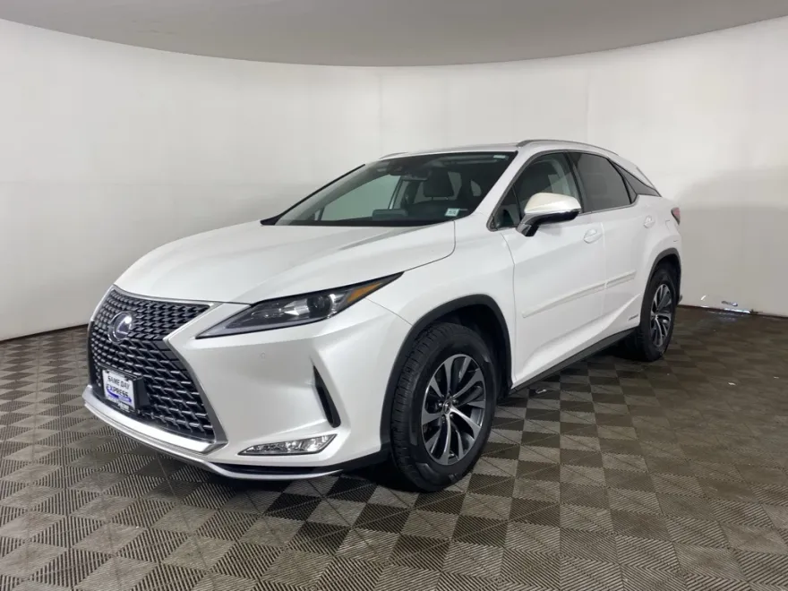 2022 Lexus RX 450h photo 1