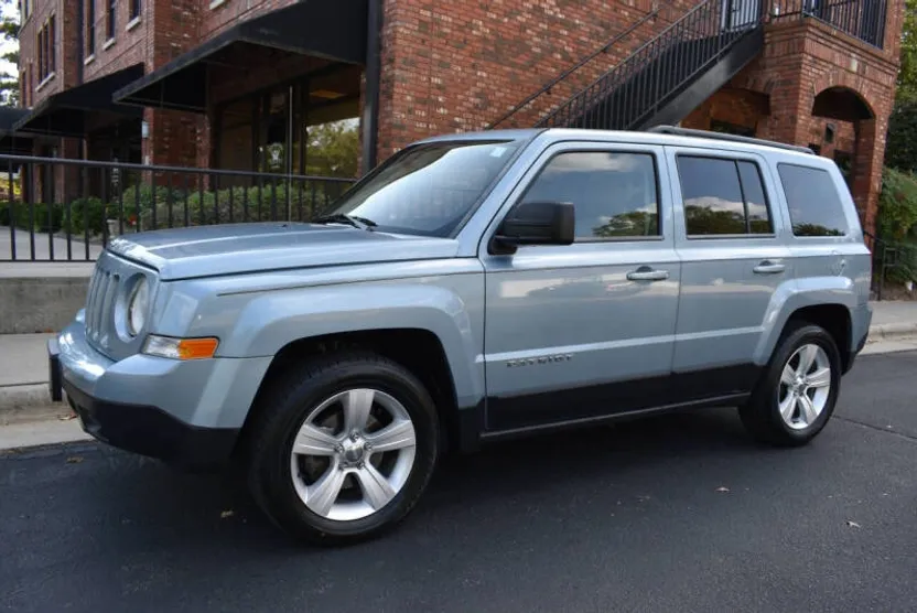 2014 Jeep Patriot Latitude photo 1