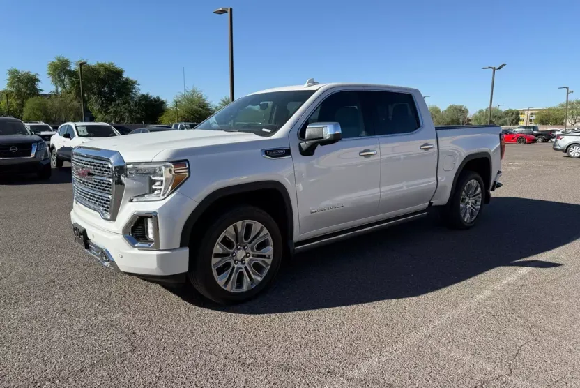 2022 Gmc Sierra 1500 Limited Denali photo 1