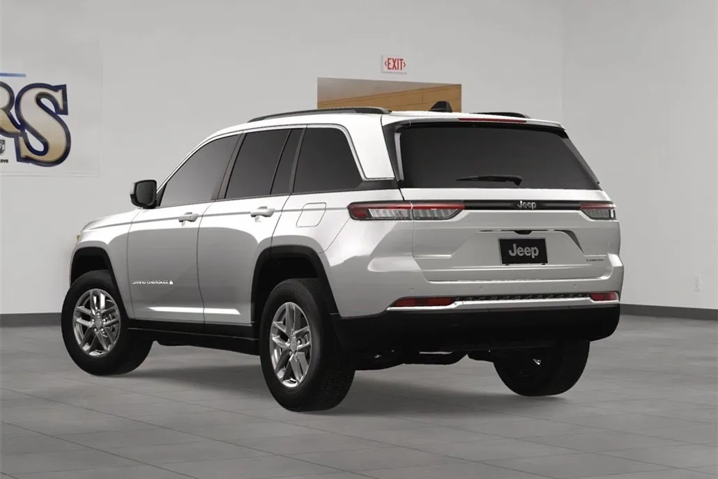 2025 Jeep Grand Cherokee Laredo X photo 1