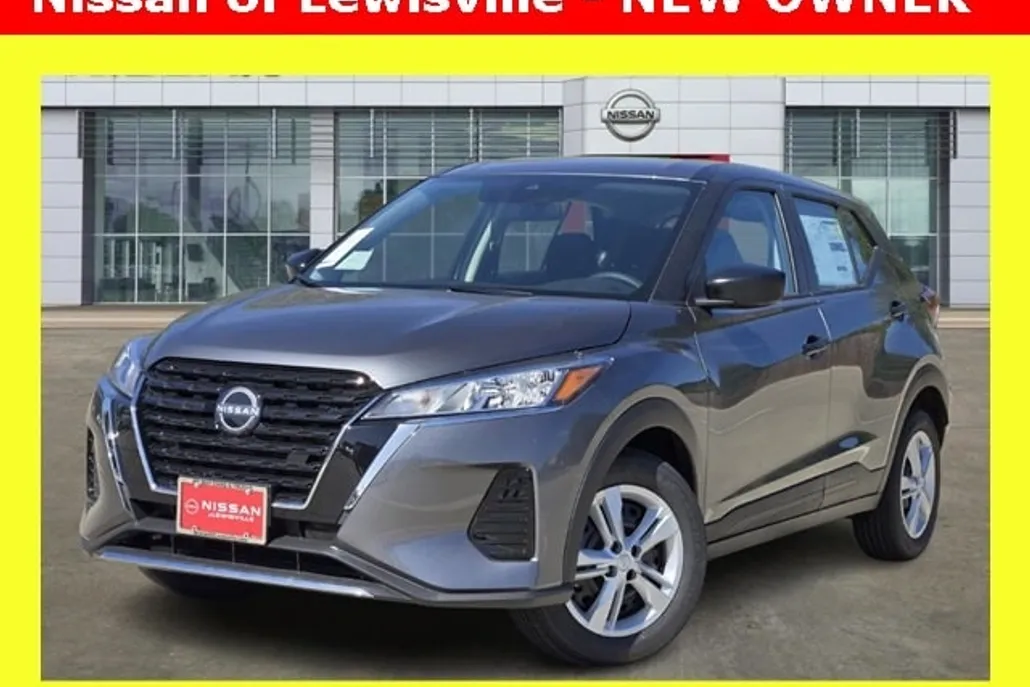 2025 Nissan Kicks Play S photo 1