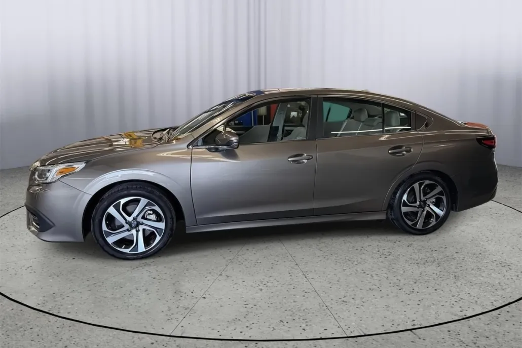 2021 Subaru Legacy Limited XT photo 1