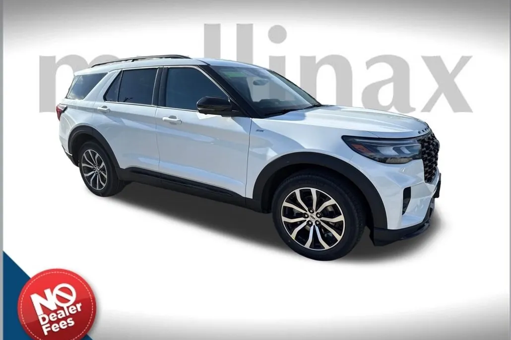 2025 Ford Explorer ST-Line photo 1