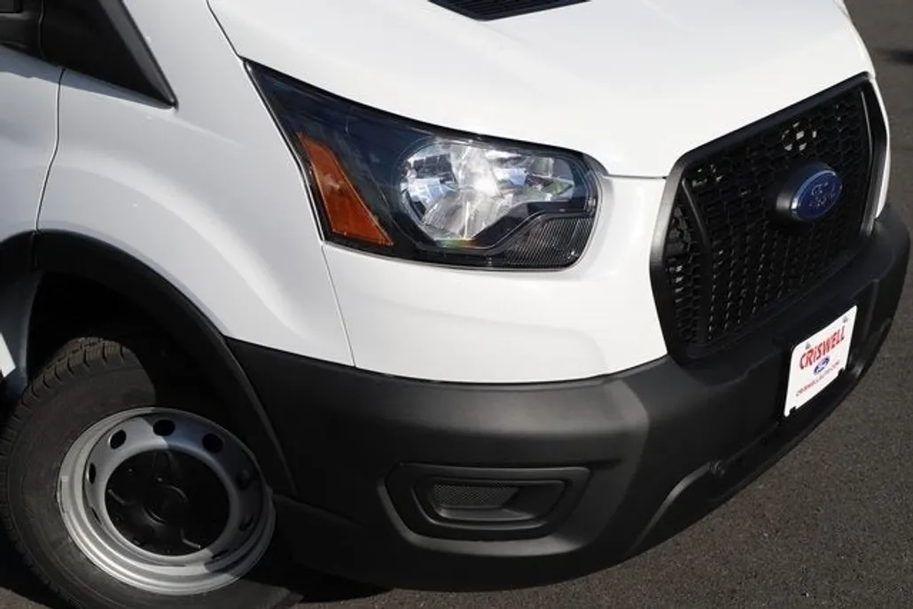 2025 Ford Transit Cargo Van photo 1