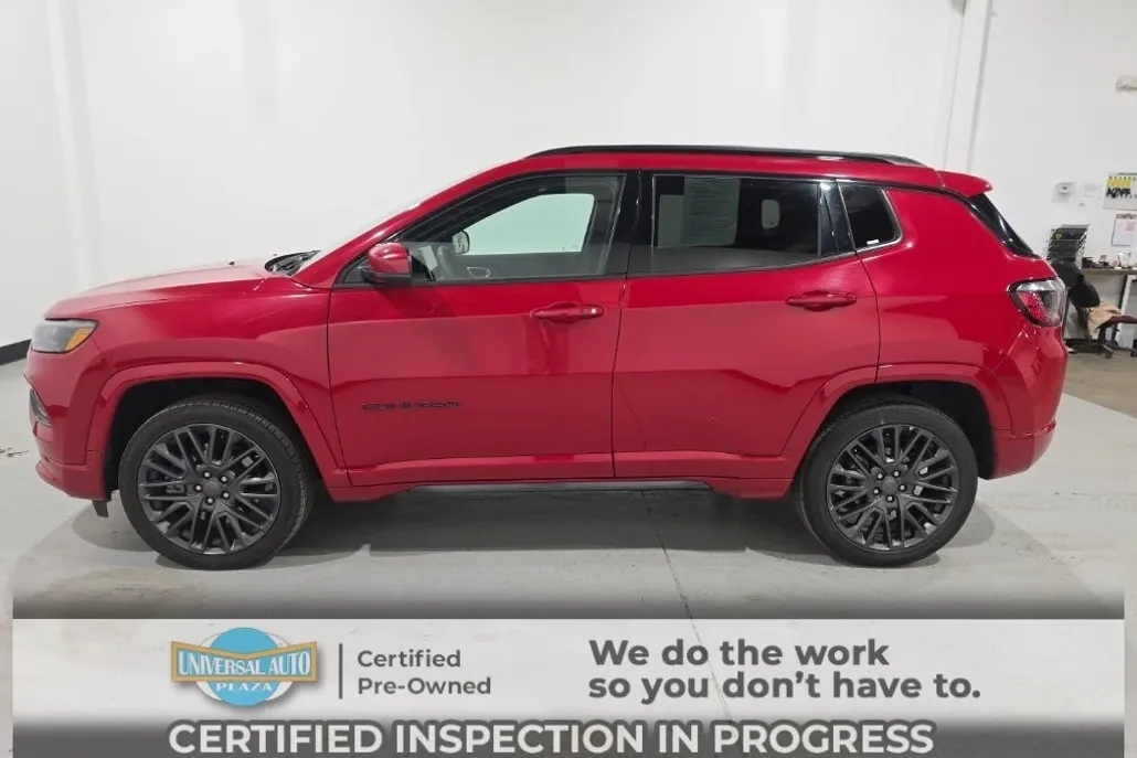 2023 Jeep Compass Limited photo 1