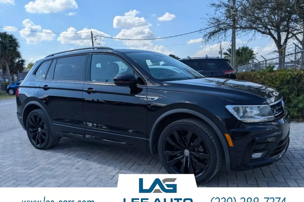 2021 Volkswagen Tiguan SE R-Line Black photo 1