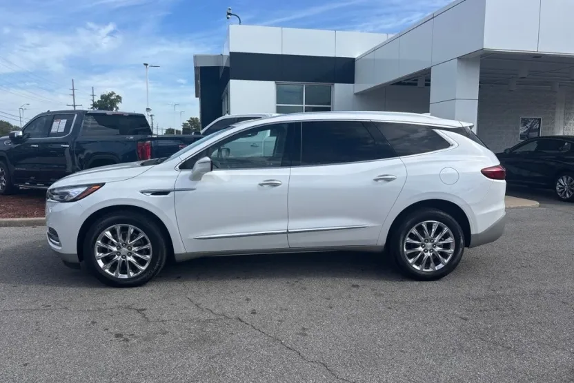 2021 Buick Enclave Premium photo 1