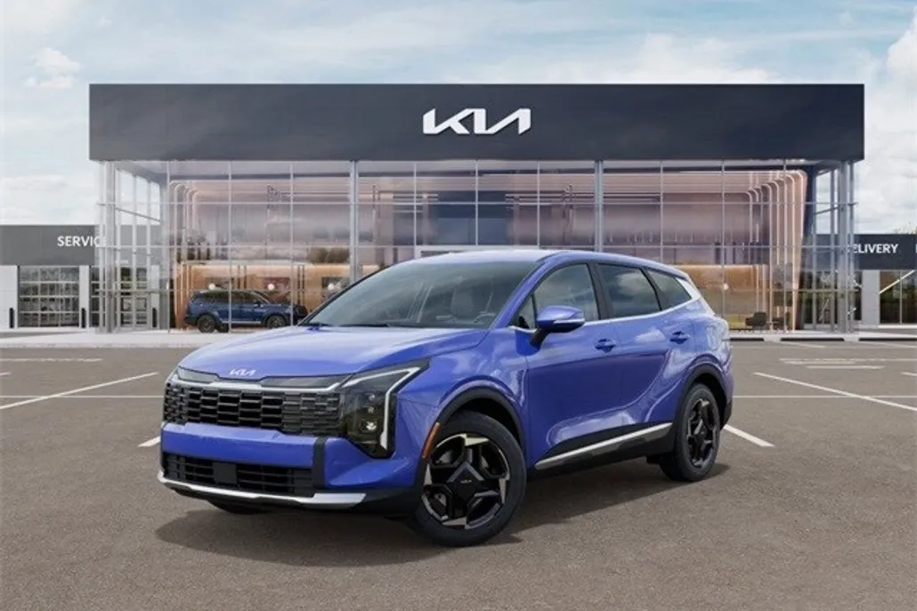 2026 Kia Sportage EX photo 1