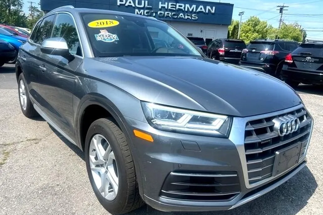 2018 Audi Q5 TFSI Premium Plus photo 1