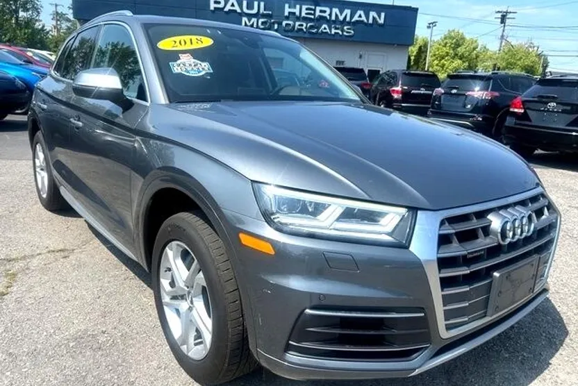 2018 Audi Q5 TFSI Premium Plus photo 1