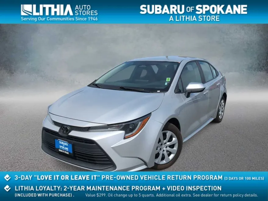 2023 Toyota Corolla LE photo 1
