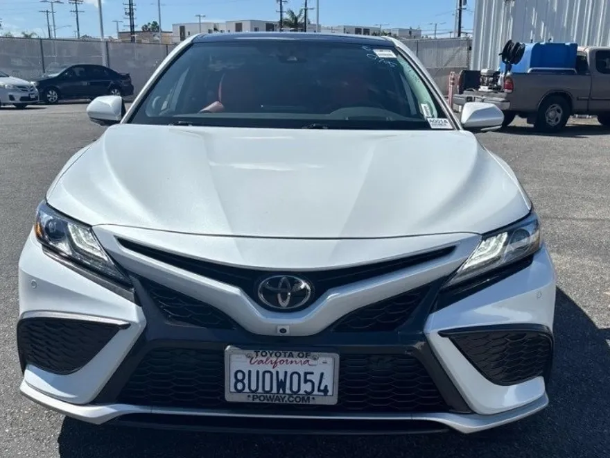 2021 Toyota Camry XSE V6 photo 1