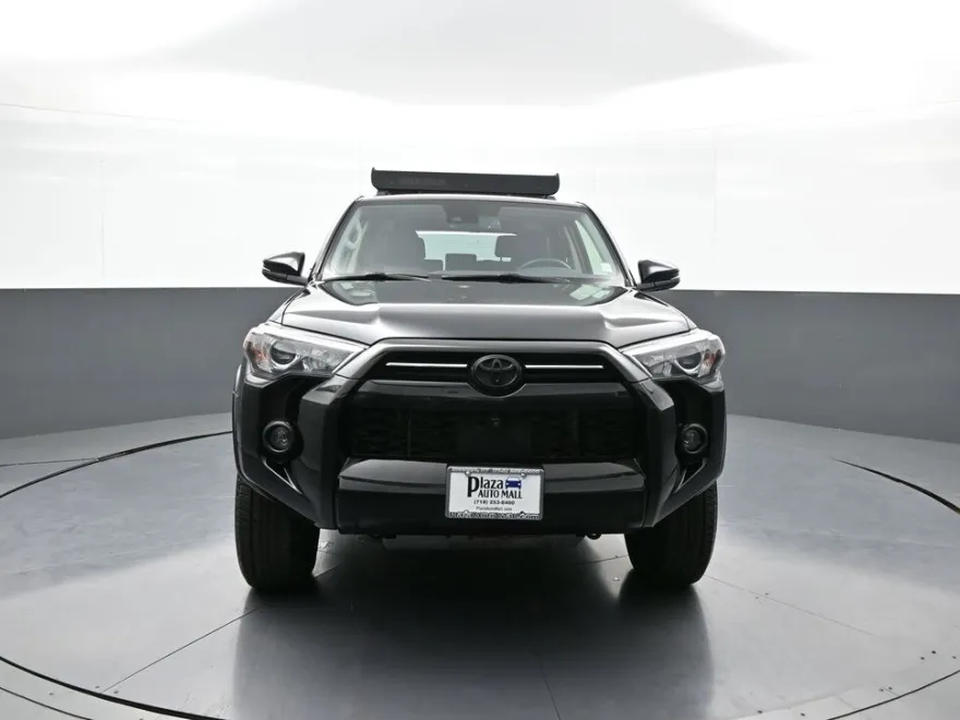 2024 Toyota 4Runner SR5 Premium photo 1