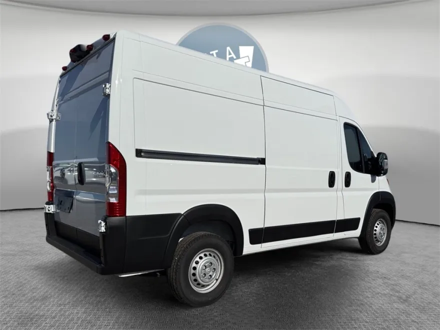 2025 Ram ProMaster 2500 photo 1