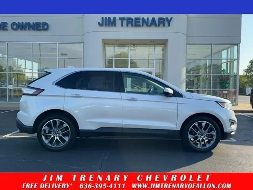 2015 Ford Edge Titanium photo 1