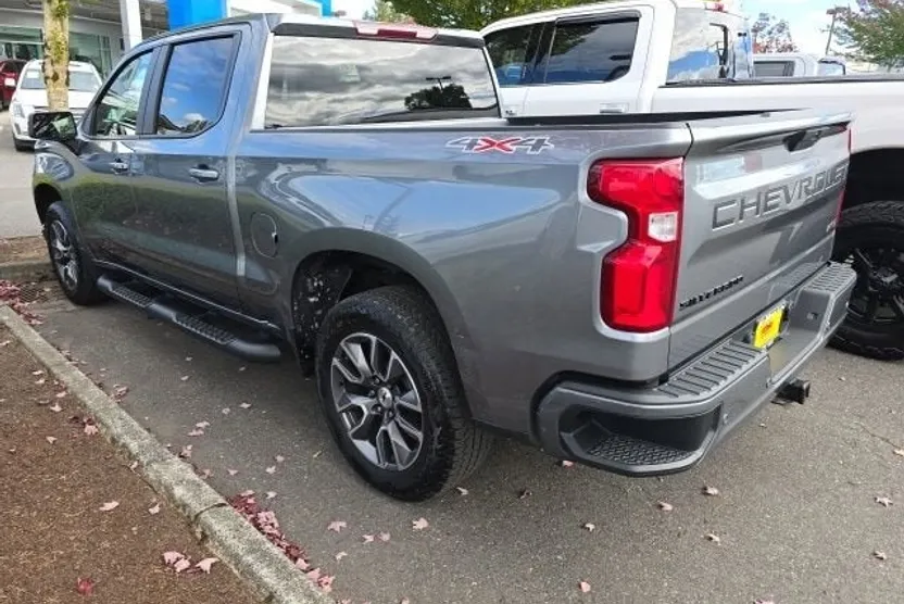 2021 Chevrolet Silverado 1500 RST photo 1