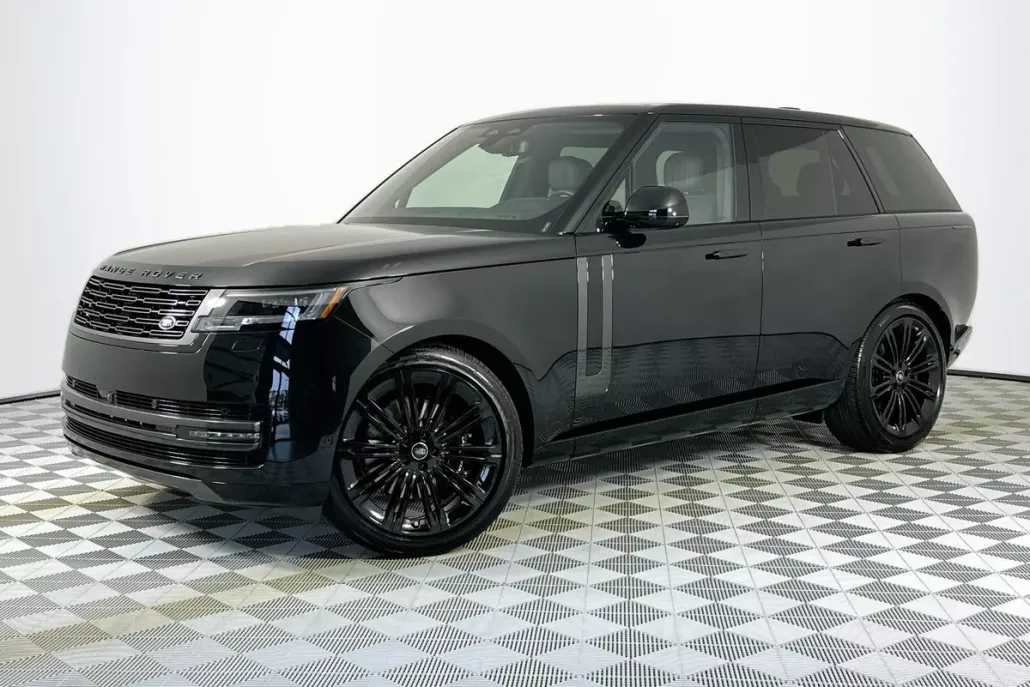 2025 Land Rover Range Rover SE photo 1