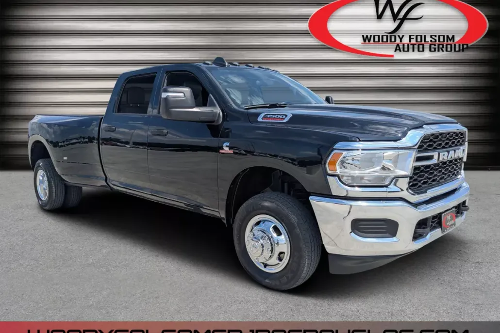 2024 Ram 3500 Tradesman photo 1