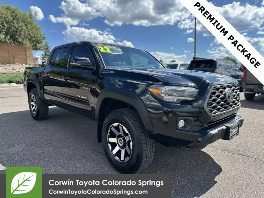 2022 Toyota Tacoma TRD Off-Road photo 1