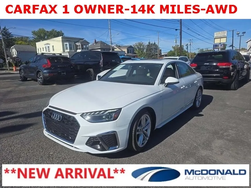 2023 Audi A4 45 S line Premium Plus Quattro photo 1