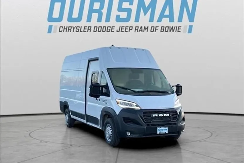 2025 Ram 3500 photo 1