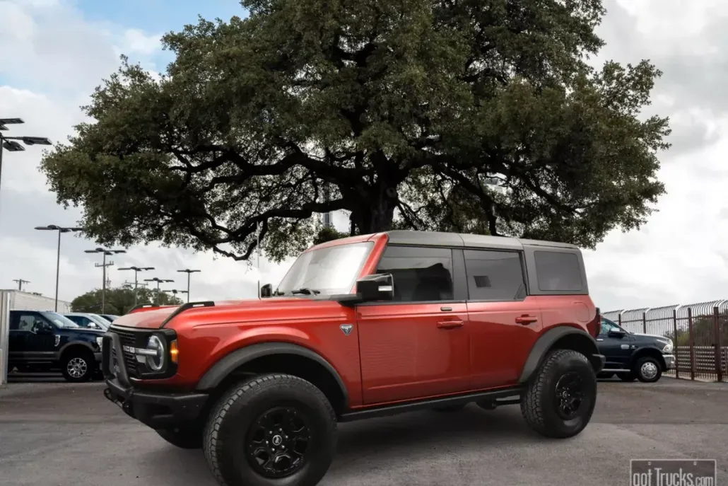 2021 Ford Bronco First Edition photo 1