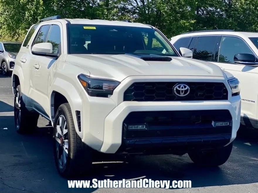 2025 Toyota 4Runner SR5 photo 1