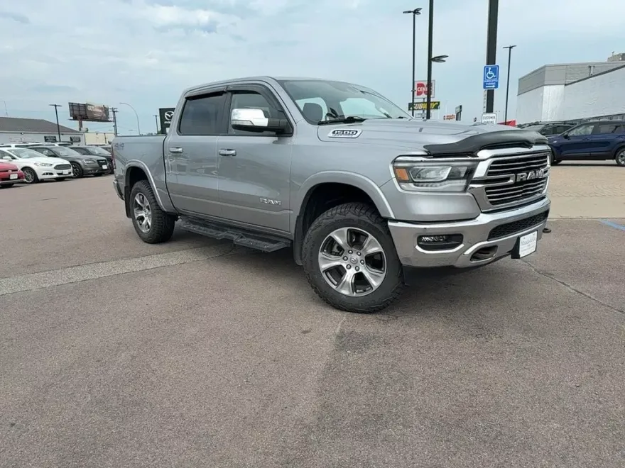 2022 Ram 1500 Laramie photo 1