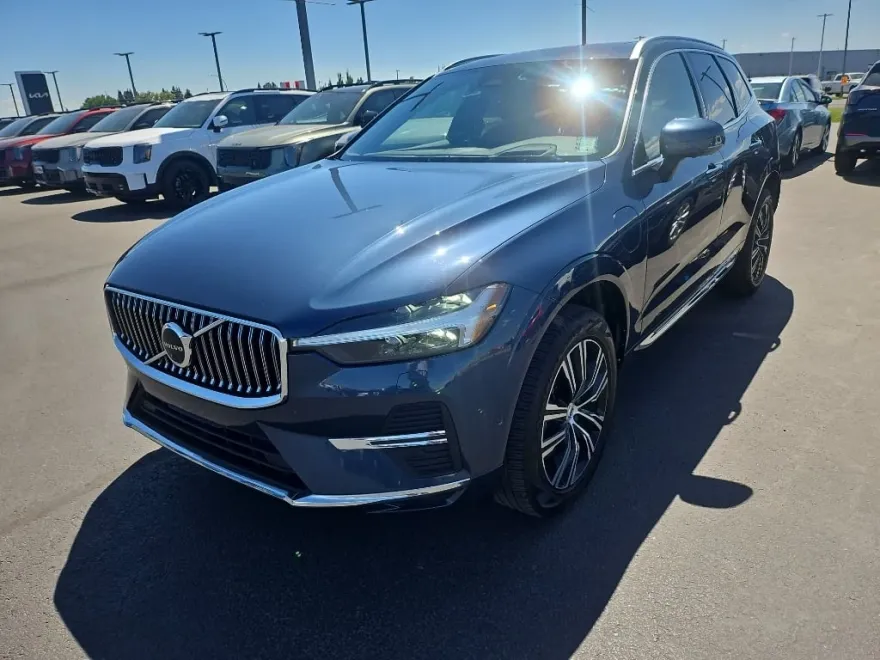 2022 Volvo XC60 Recharge Inscription photo 1