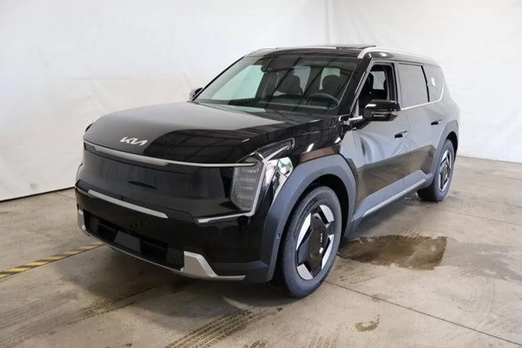 2026 Kia EV9 Wind photo 1