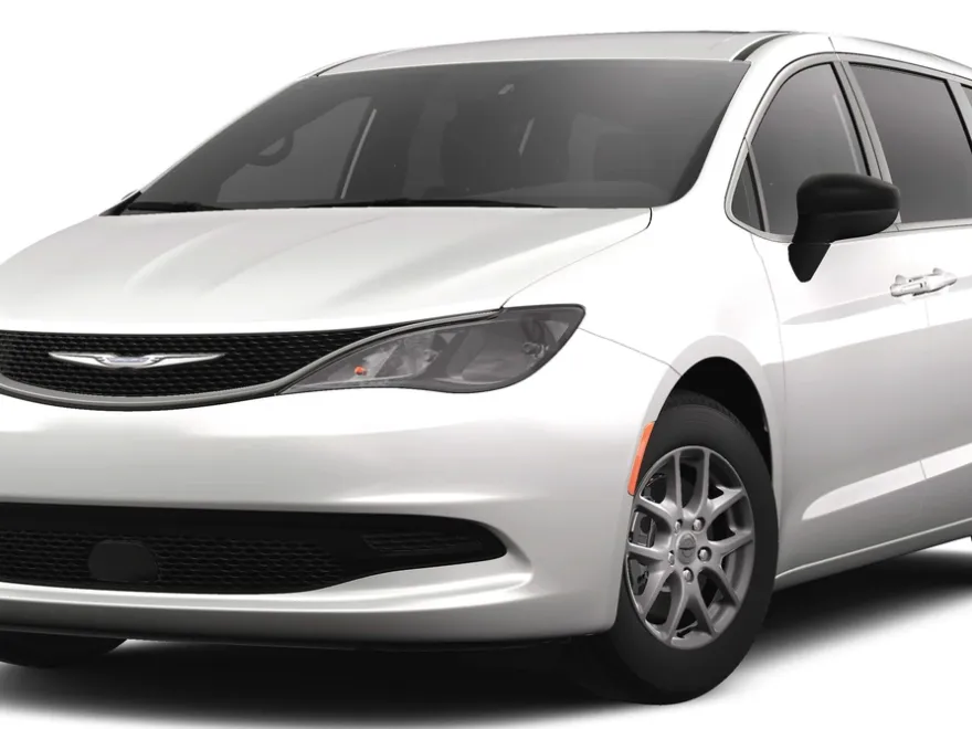 2025 Chrysler Voyager LX photo 1