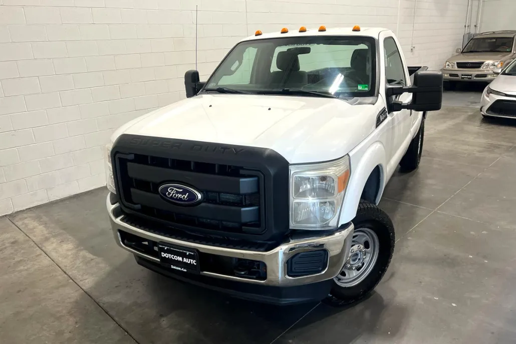 2012 Ford F-250 XLT photo 1