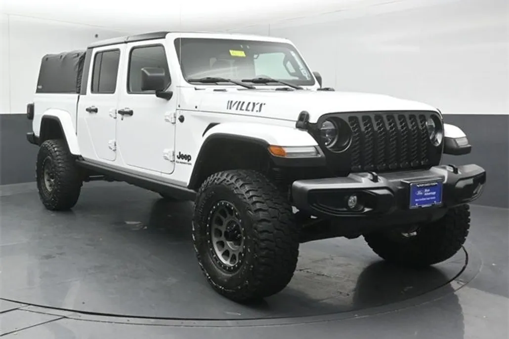 2022 Jeep Gladiator Willys photo 1