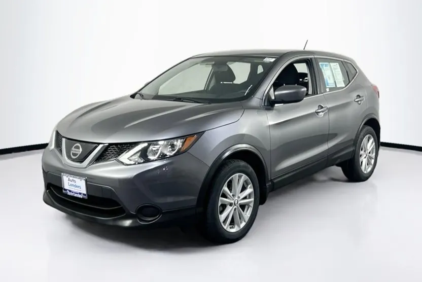 2019 Nissan Rogue Sport S photo 1