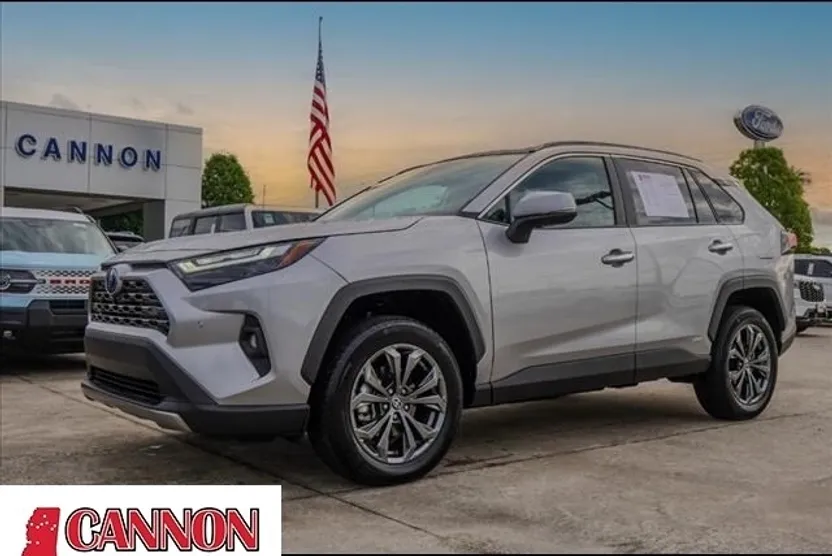 2023 Toyota RAV4 Hybrid Limited photo 1