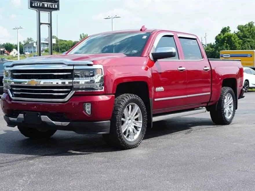 2018 Chevrolet Silverado 1500 High Country photo 1
