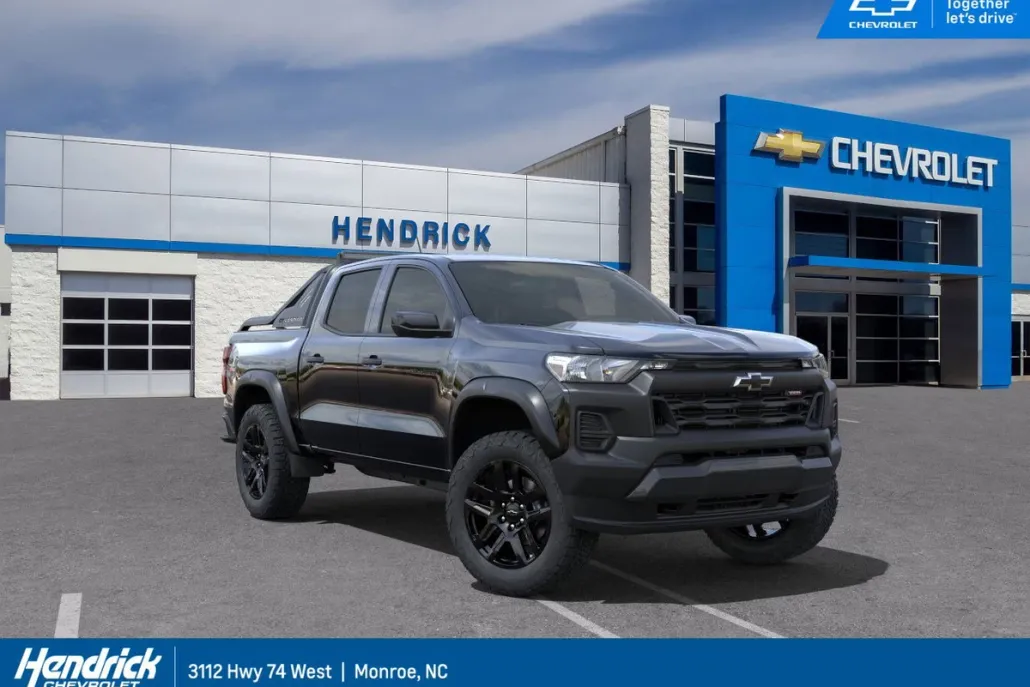 2025 Chevrolet Colorado Trail Boss photo 1