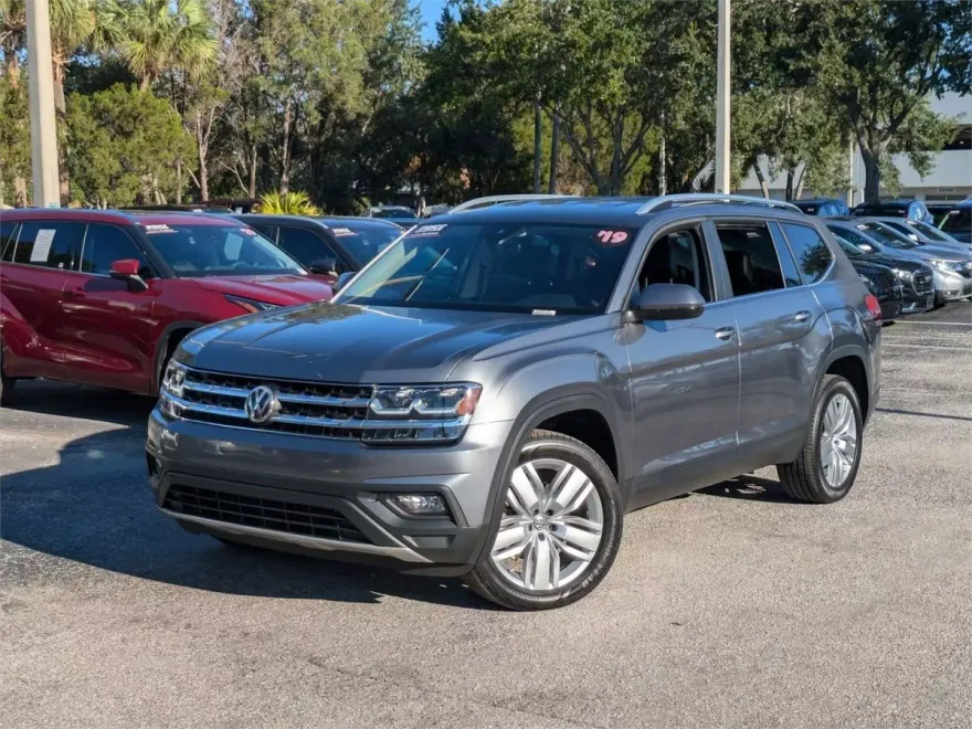 2019 Volkswagen Atlas V6 SE Technology photo 1