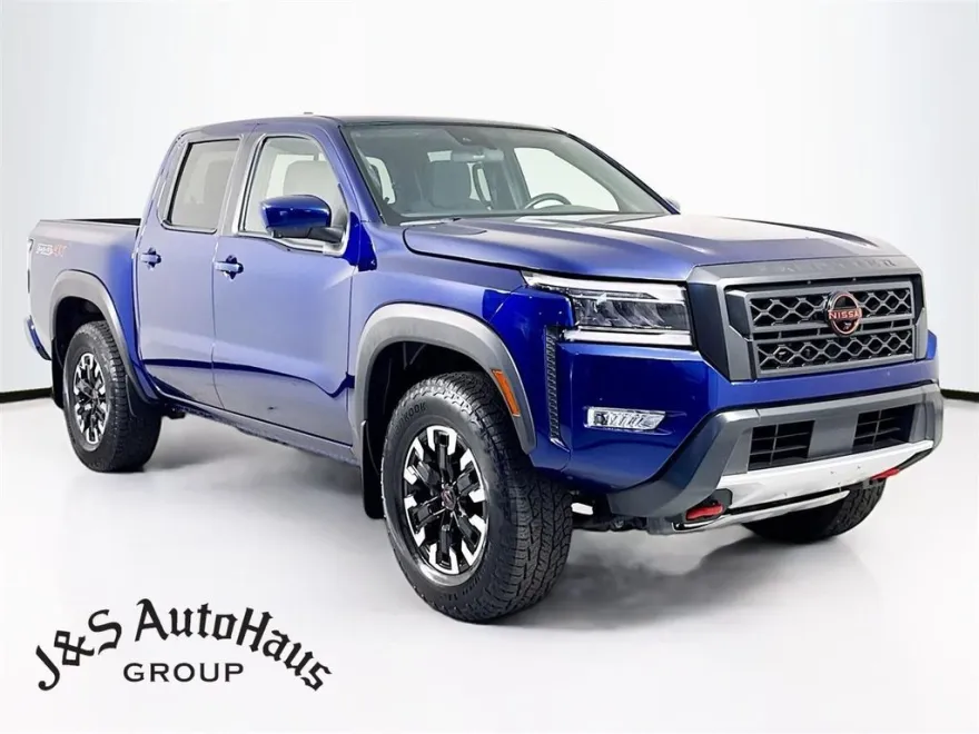 2023 Nissan Frontier PRO-4X photo 1